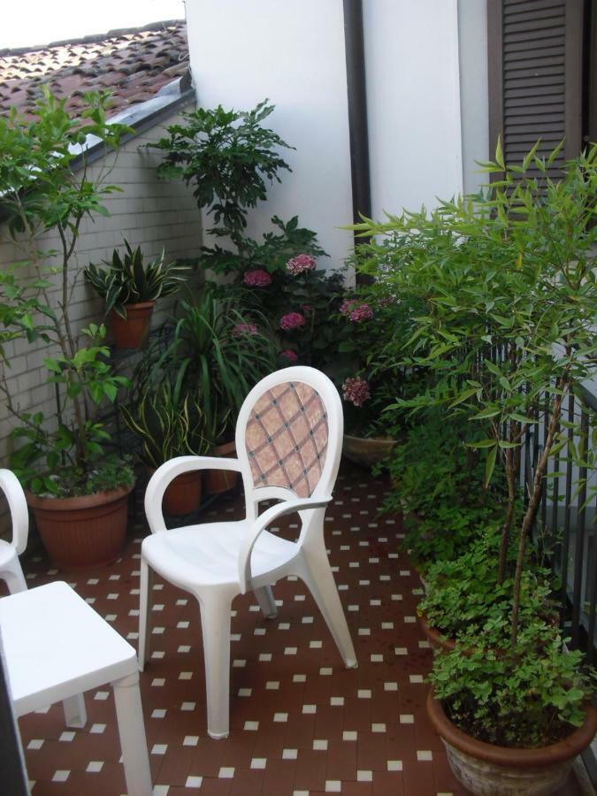 Casa Vacanze Da Graziella Lovere Exteriör bild